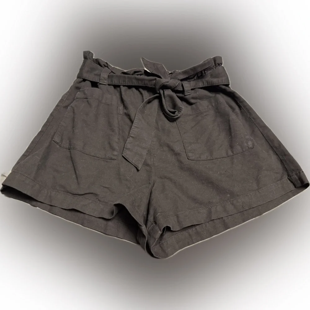 LC Lauren Conrad Women's Black High Waist Shorts